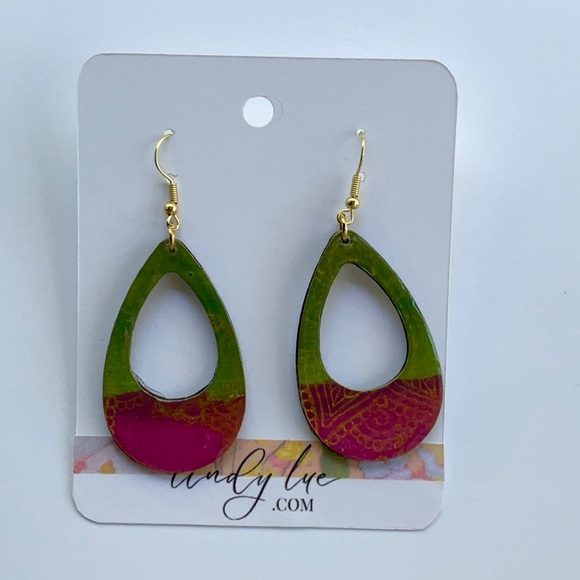 Hand Crafted Colorful Abstract Mixed-media Paper Earrings Lightweight - Picture 5 of 10